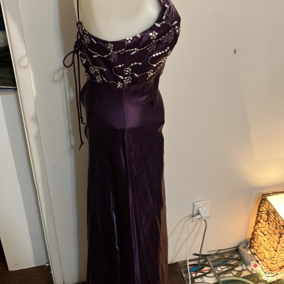 Morgan and Co by Linda Bernell formal sequined sleeveless gown with criss cross - Picture 6 of 14